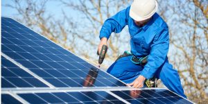 Installation Maintenance Panneaux Solaires Photovoltaïques à Saint-Leonard-des-Bois